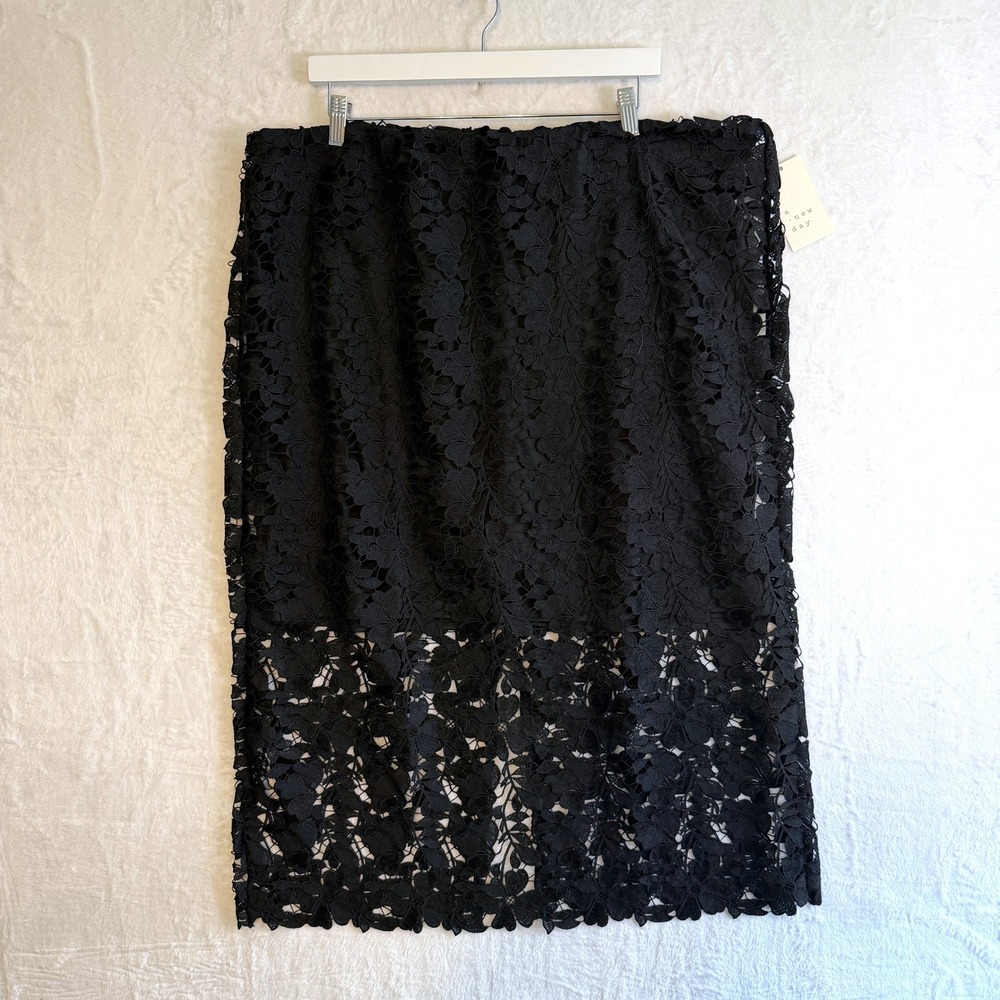 A New Day Pencil Skirt Floral Lace 1X Black Women Plus Size Midi Cocktail Dressy